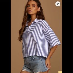 NWT Lulu’s Blue Stripe Short Sleeve Button Up
